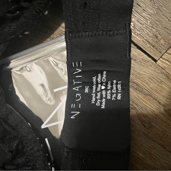 Negative Underwear Essaouira Bra - 36C - Picture 3 of 6